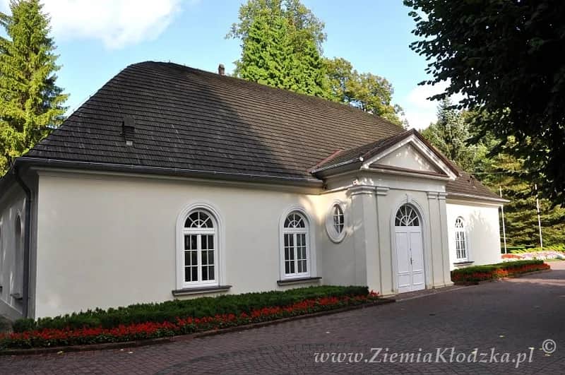 Duszniki-Zdrój atrakcje: Kompletny przewodnik po mieście Chopina