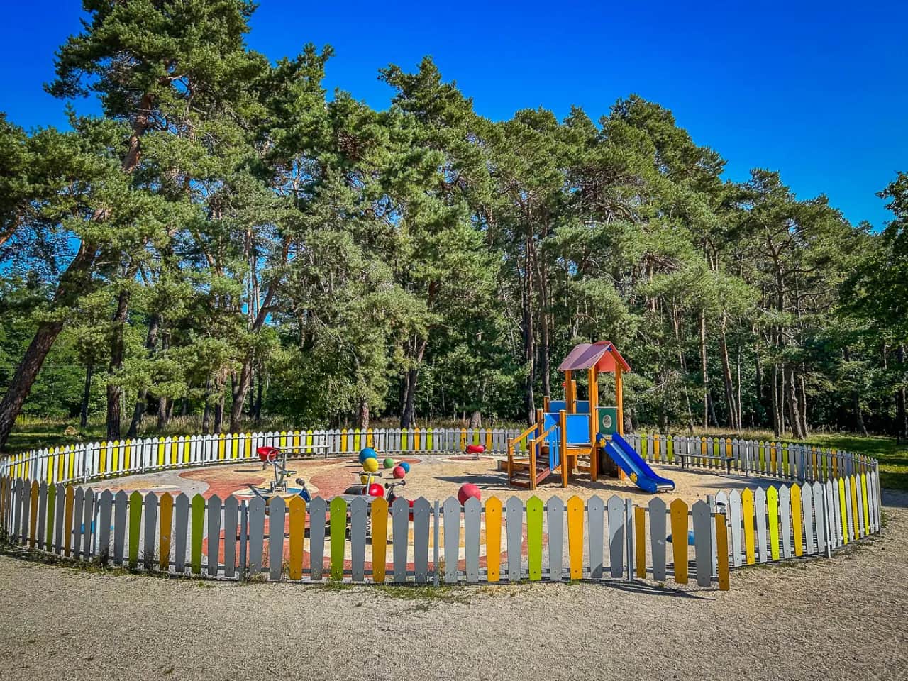 Brzeg Dolny: Atrakcje, które musisz odkryć! Przewodnik z Wrocławia